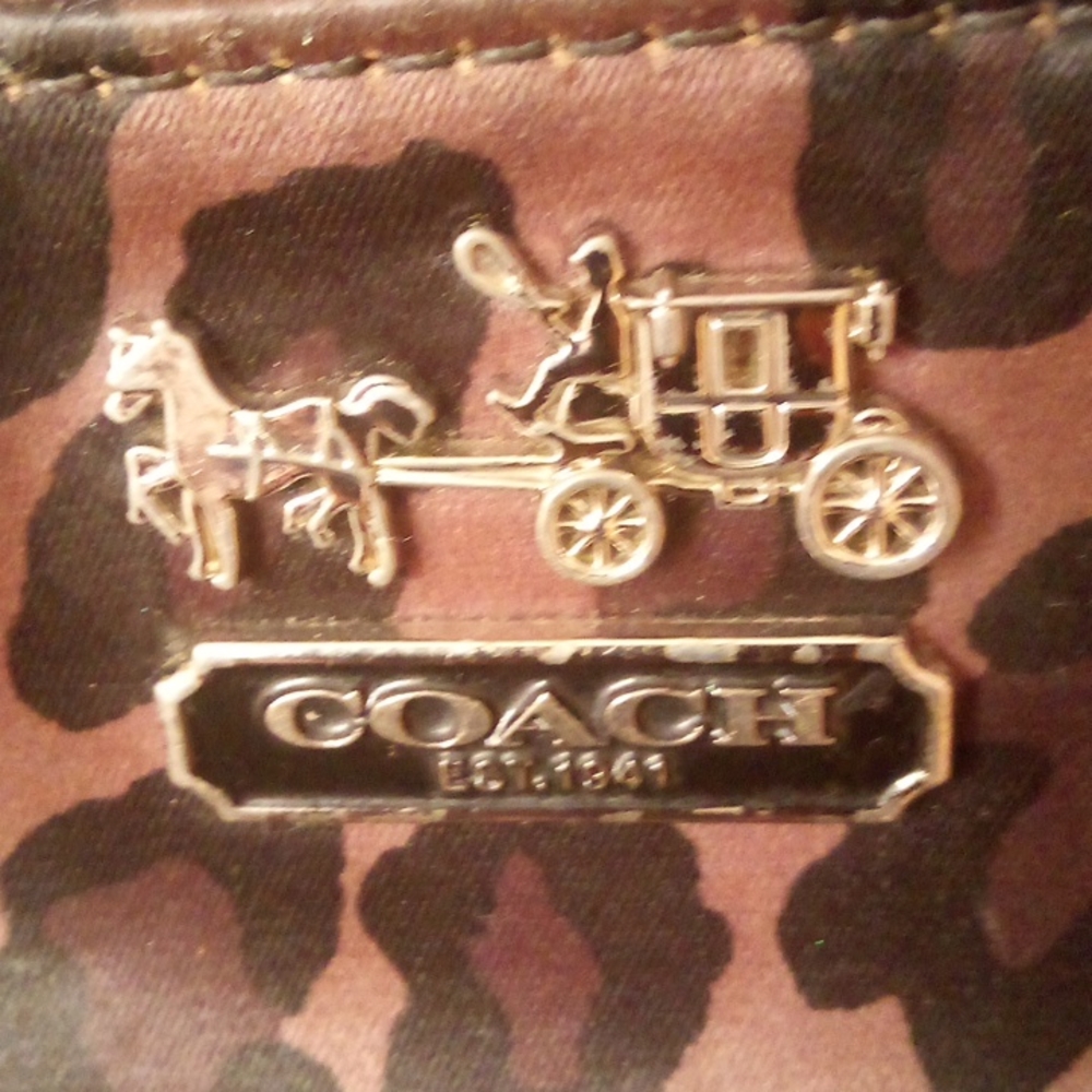 Coach crossbody purse - Picture 6 of 7